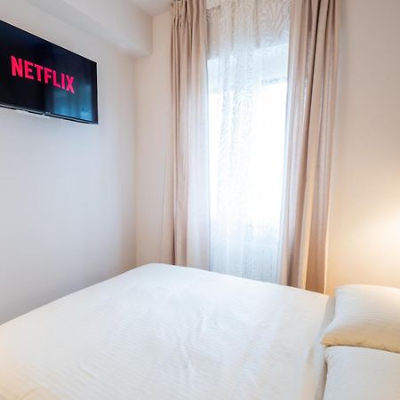 Palmanova Suites Milan Luaran gambar
