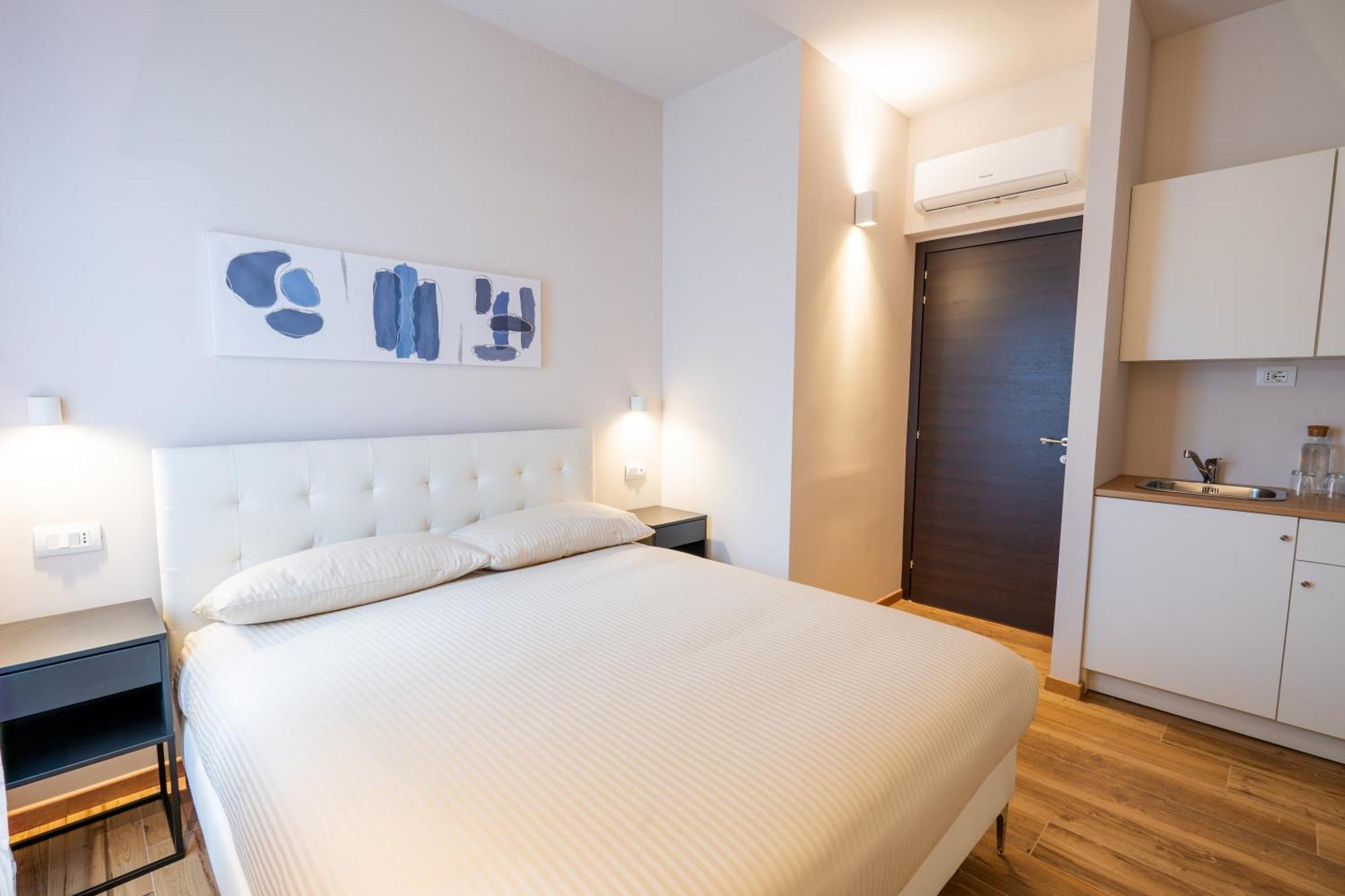 Palmanova Suites Milan Luaran gambar